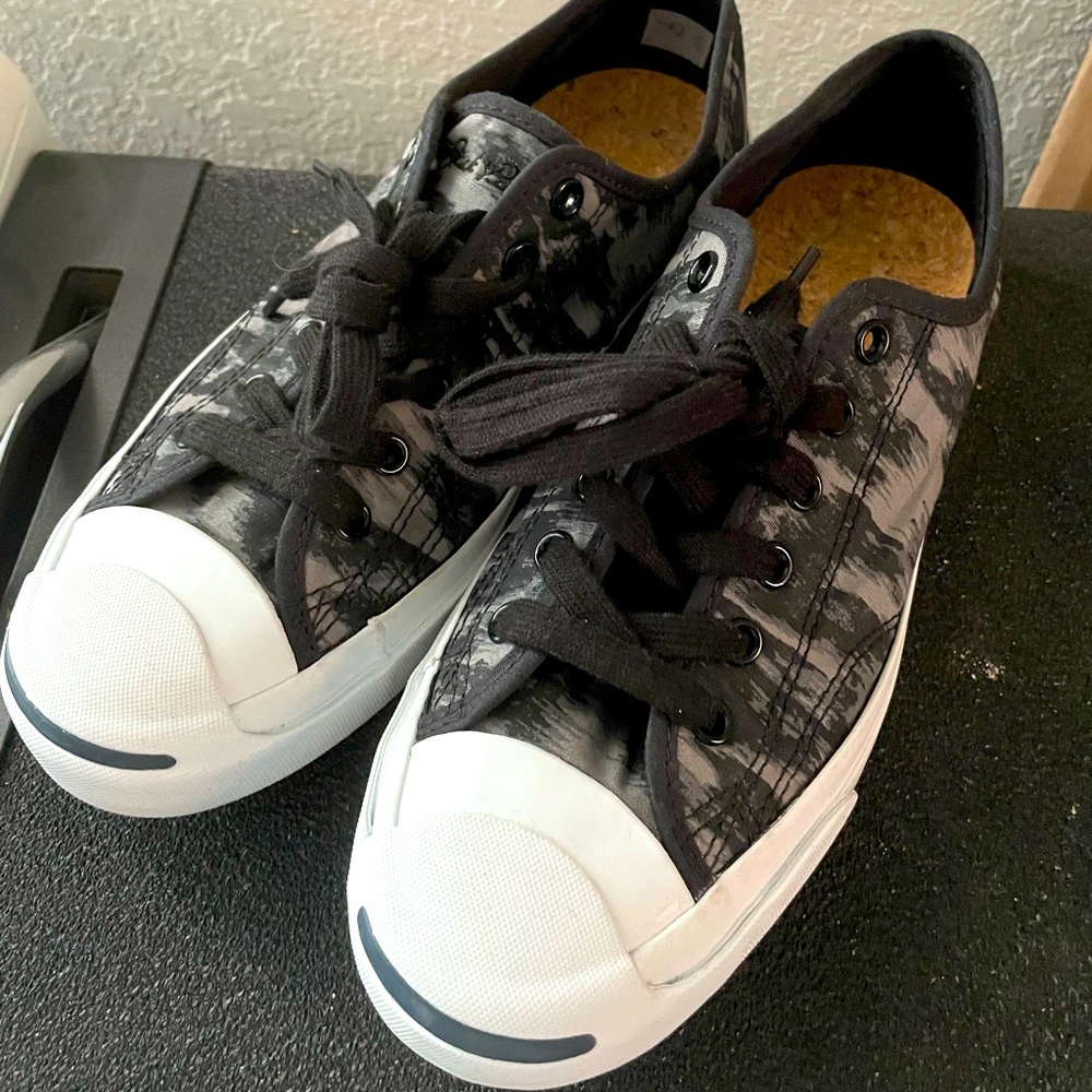 Converse jack purcell women’s 8.5